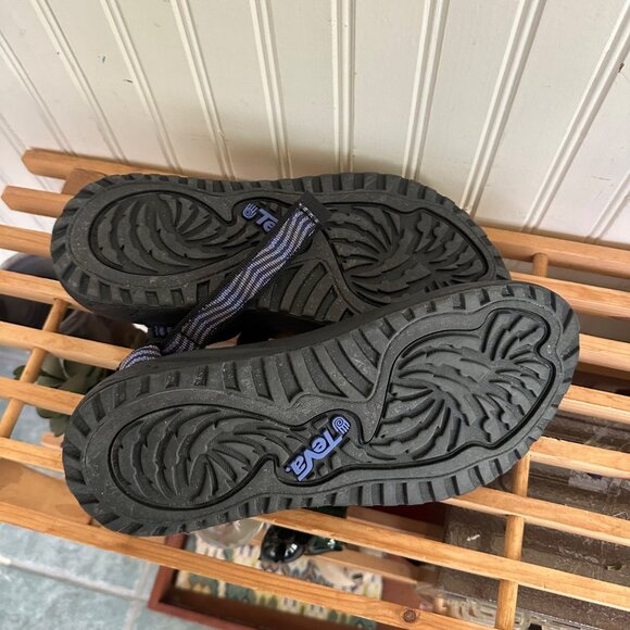 Teva Strappy Hiking Sandals With Textured Sole Black & Blue Size 7 EU 38 - Picture 4 of 4